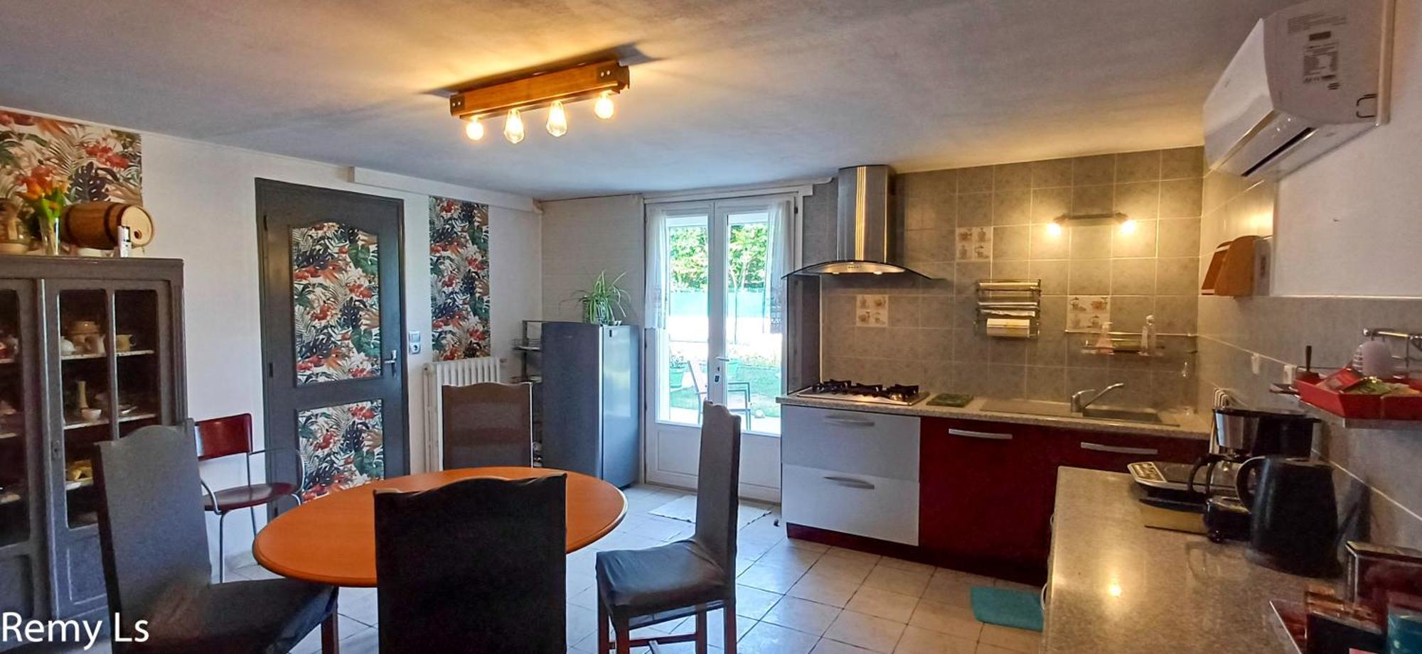 Joli Appartement วีเนิฟ-โซร์-ล็อต ภายนอก รูปภาพ